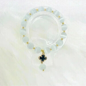 Elegant Moonstone Four-leaf Clover Bracelet
